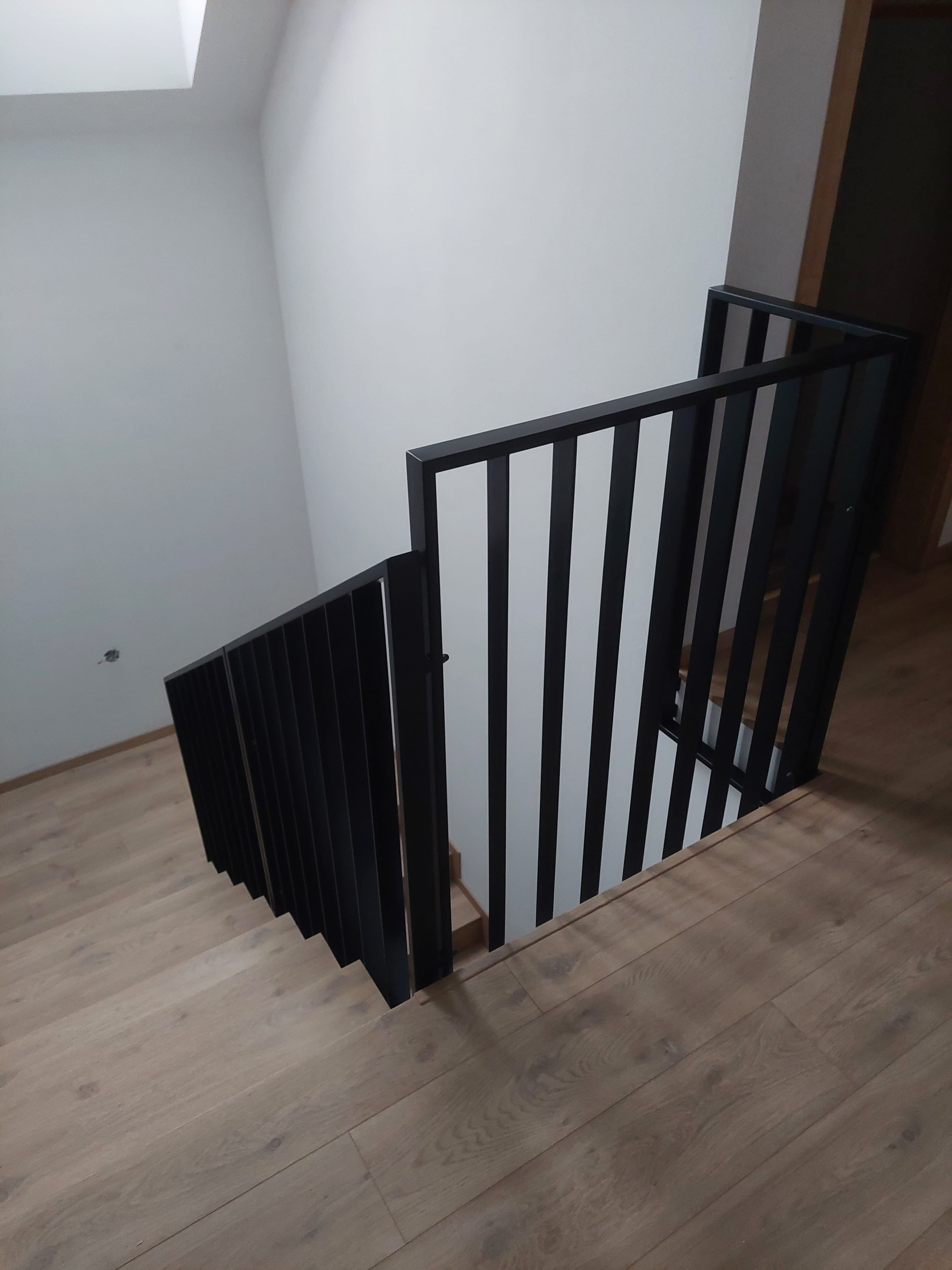 Zakázková výroba 8