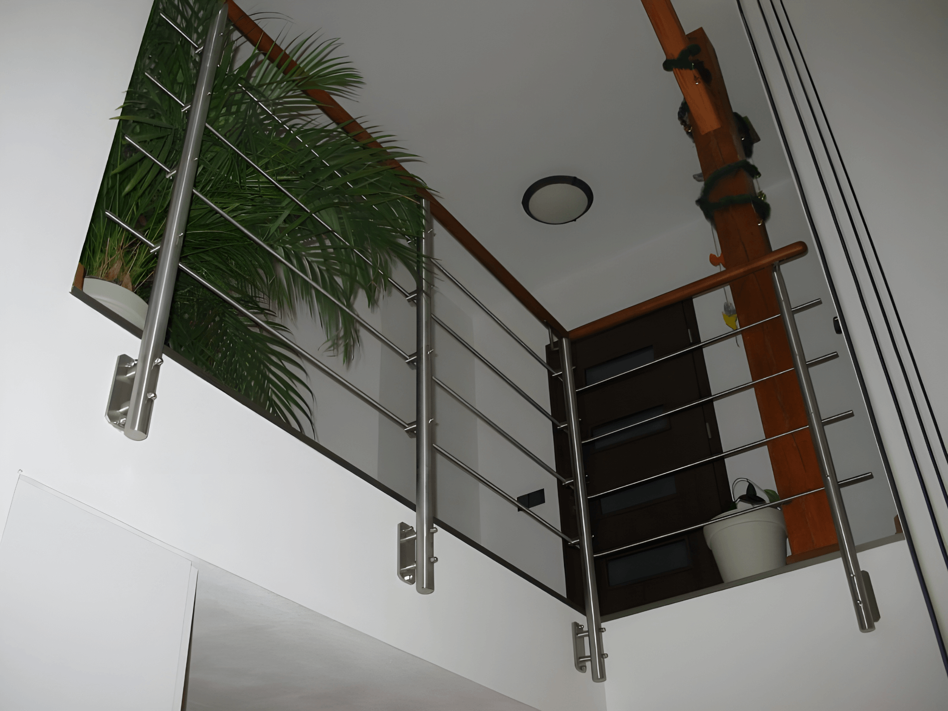 Nerezové zábradlí a schodiště